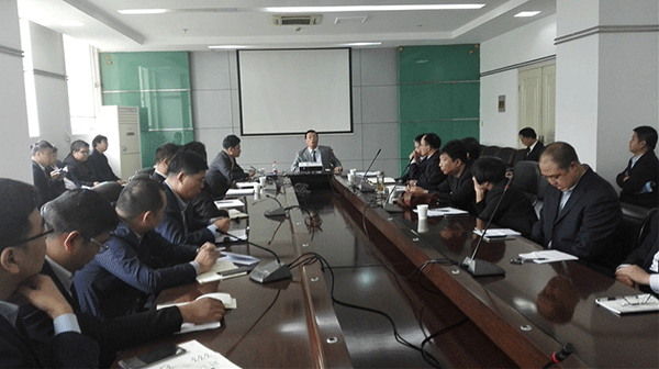 西瑪電機(jī)凝聚力量，統(tǒng)一思想，堅(jiān)定信念，振奮精神。