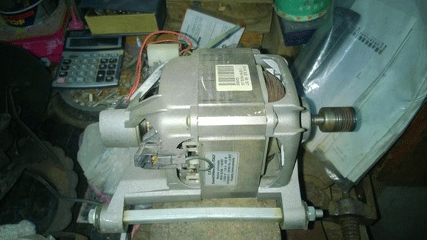 串激電機和感應(yīng)電機的區(qū)別——西安泰富西瑪電機(西安西瑪電機集團(tuán)股份有限公司)官方網(wǎng)站 串激電機和感應(yīng)電機的區(qū)別——西安泰富西瑪電機(西安西瑪電機集團(tuán)股份有限公司)官方網(wǎng)站