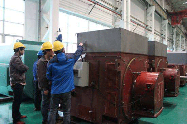 西瑪電機(jī)技術(shù)人員如何在維修過(guò)程中高壓電機(jī)接線？