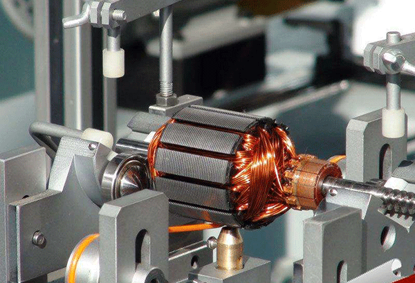 西安西瑪電機轉子動平衡試驗。