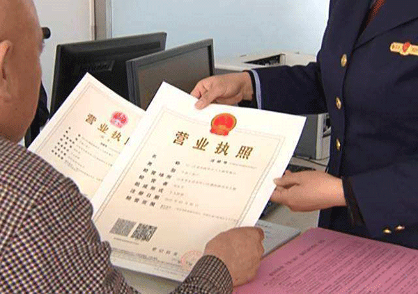 如何保證西安西瑪電機(jī)在使用過程中的維護(hù)保養(yǎng)。