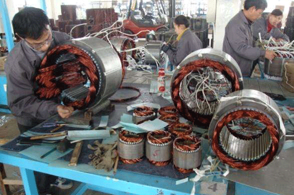 西安泰富西瑪電機(jī)技術(shù)人員與您分享電機(jī)大修后的影響。