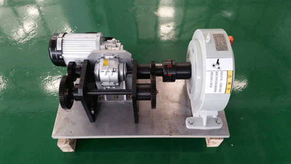 三相異步電動機(jī)的功率因數(shù)和損失分析。