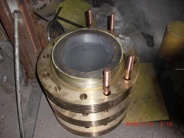 如何在加工過程中防止電機(jī)滑環(huán)損壞？