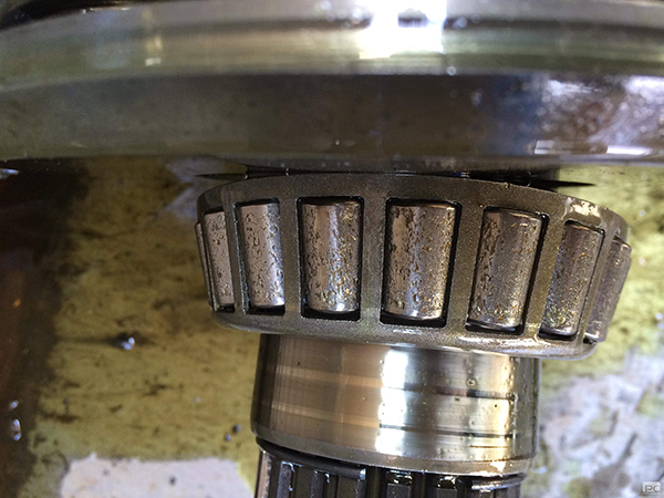 高壓電機滾動軸承故障及改進(jìn)